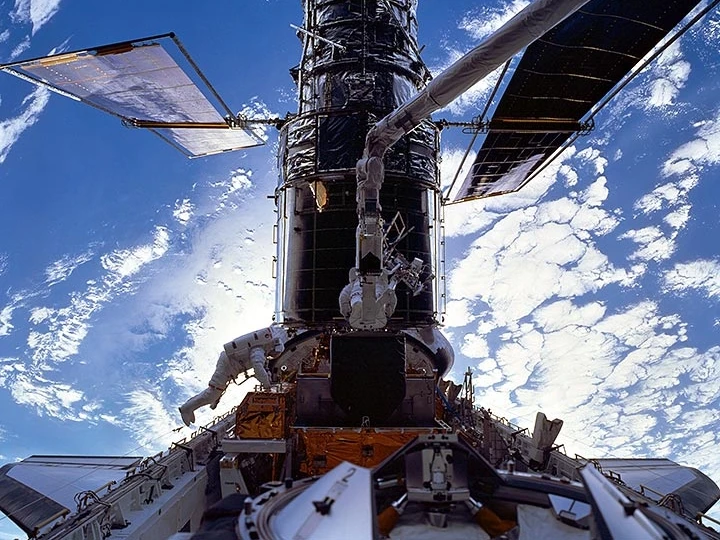 Hubble in Service